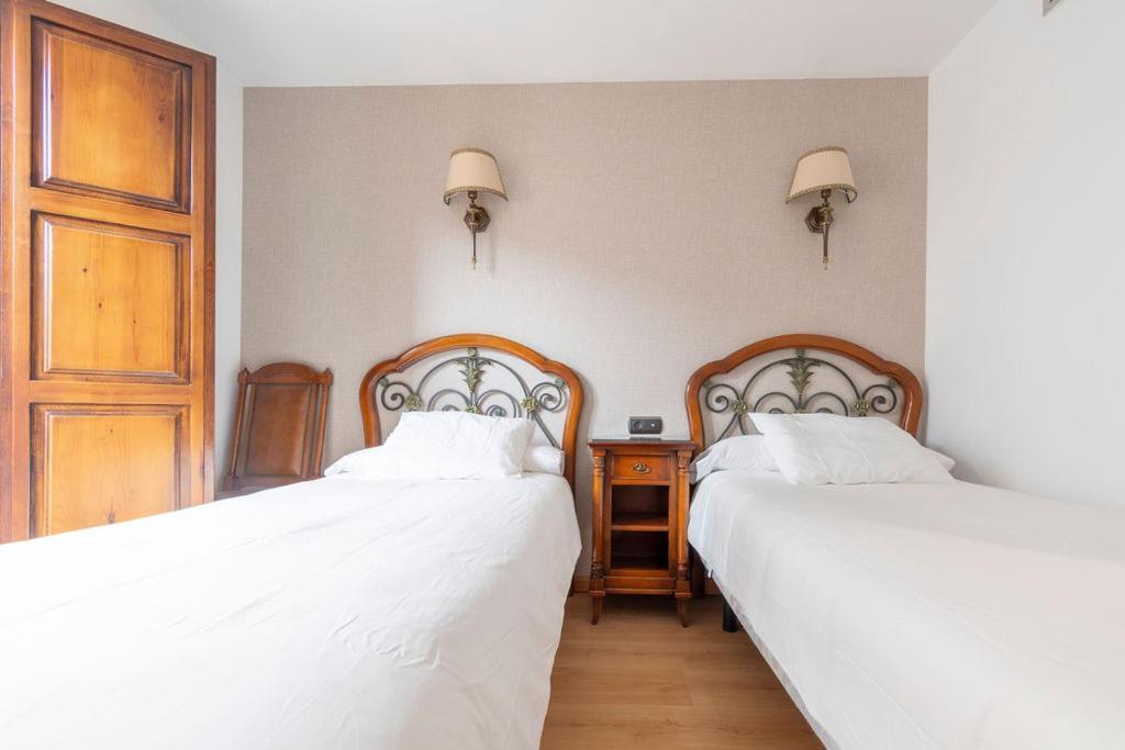 Hostal Sin Recep24H Puerta De La Villa - Pet Friendly & Restaurante Almazán Exteriér fotografie
